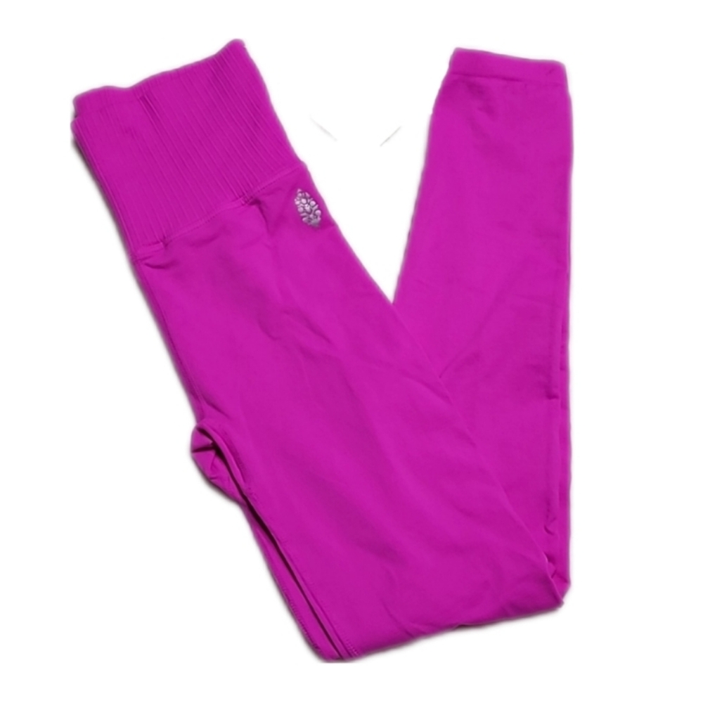 FP Movement Good Karma High Rise 7/8 Length Leggings Fuschia XS/S